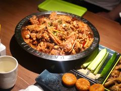 -胖哥俩肉蟹煲(淮安万达店)