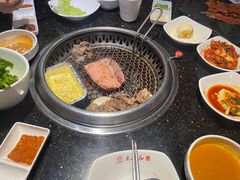 -木槿花韩式炭烤·熟成肉工坊(孙文东路店)