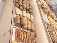 -好利来(上海长宁龙之梦店)