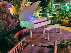 -花溪雨·森林餐厅(石基店)