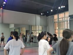 点击看大图 -星秀丽模特T台·舞蹈师资培训中心