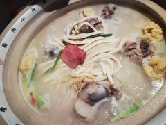 -小乌猪·金华筒骨煲(永盛购物广场店)