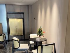 -雲宜贵宾舍酒店(深圳龙东地铁站店)