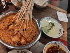 -肖四女乐山跷脚牛肉(世博源店)