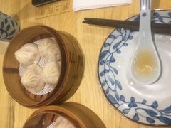 大族广场的炉上粥香的小笼包-老上海里弄味道(知春路店)