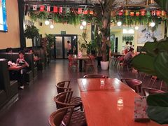 -普兰达德国餐厅·德式脆皮烤猪肘·自酿啤酒(观唐店)
