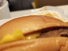 -麦当劳(新世纪环球中心店)