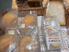 -玥儿弯弯手作烘焙(中海国际社区御城店)