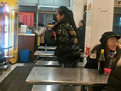 -易记皮肚面(明瓦廊店)