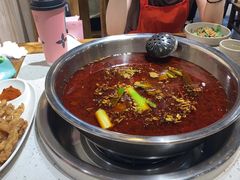 -肖肖酸萝卜鱼火锅(总店)