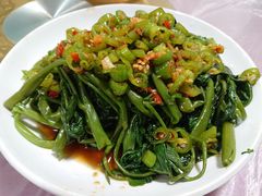 -洪霞餐馆