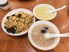 山药红枣薏米粥-老昌春饼(中央大街店)