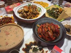 -肥肥虾庄·金牌油焖大虾(首义路店)