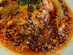 -渝信川菜 · 川味家常菜(财富购物中心店)