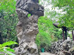 -灵岩山风景区