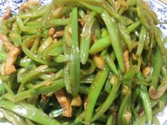 豆角炒肉丝-小幸湖春饼(悦茂购物中心店)