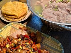-肖四女乐山跷脚牛肉(南汇大学城生活广场店)