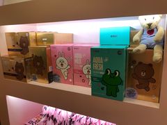 -4inlook美目美佳隐形眼镜店(恒隆广场店)