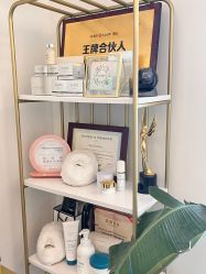 -演员的秘密·皮肤管理