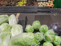 -任丘市信誉楼商厦