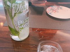 -新鲜誌·新派食集(万象天地店)