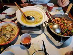 -湘西小馆(滨河路店)