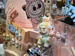 -泡泡玛特POPMART(上海环球港店)