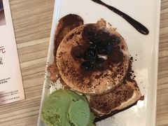 -必胜客(联投东方店)
