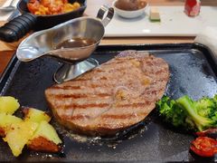 -必胜客(砂之船中东奥莱店)