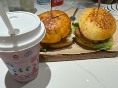 -必胜客(高新中大店)