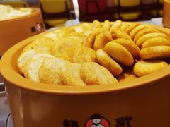 -龍歌自助小火锅(市南金茂湾店)