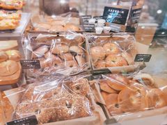 -巴黎贝甜(华堂新辰汇店)