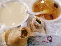 -田三卷馍(火车站店)