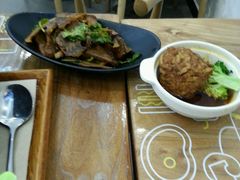 -海盗虾饭·剥好的小龙虾饭(SOHO尚都店)