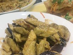 -陈小勺·东北大院(薛家岛店)