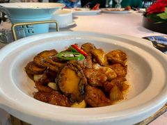 走地鸡焗鲜鲍-RIVIERA 松鹤楼(外滩店)