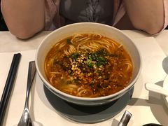 港丽担担面-港丽餐厅(高德置地店)