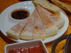 -小小河边鱼(天润城店)