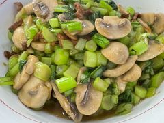 -八张桌子(老店)