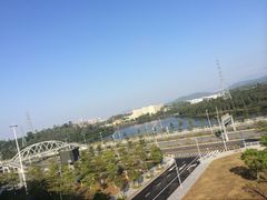 -深圳坪山站