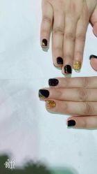 -U mi Nail美甲工作室