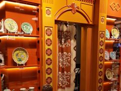 -大食代美食广场(上海中心店)