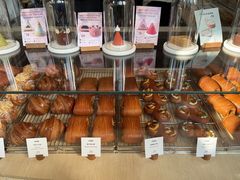 -VERIE BAKEHOUSE