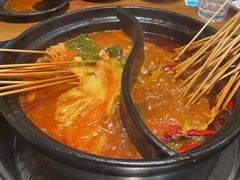 -牛小嫩串串火锅(老国贸总店)