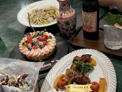-秘密旅行Bonjour(黑金冠 江南西店)