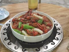 -茸梅路右拐龙虾-农家菜(松江店)