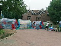 -欢乐水魔方水世界