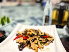 -啄佬食堂
