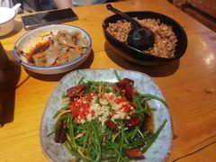 -民食香·腊排骨野生菌美食(木府店)