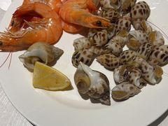 -四海一家自助餐(益田假日广场店)